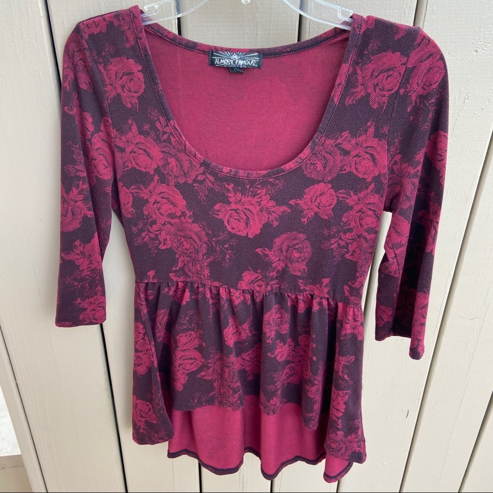 Almost Famous high low peplum 3/4 sleeve top